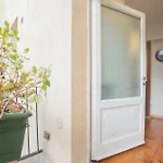 Viavi By Rent Lägenhet